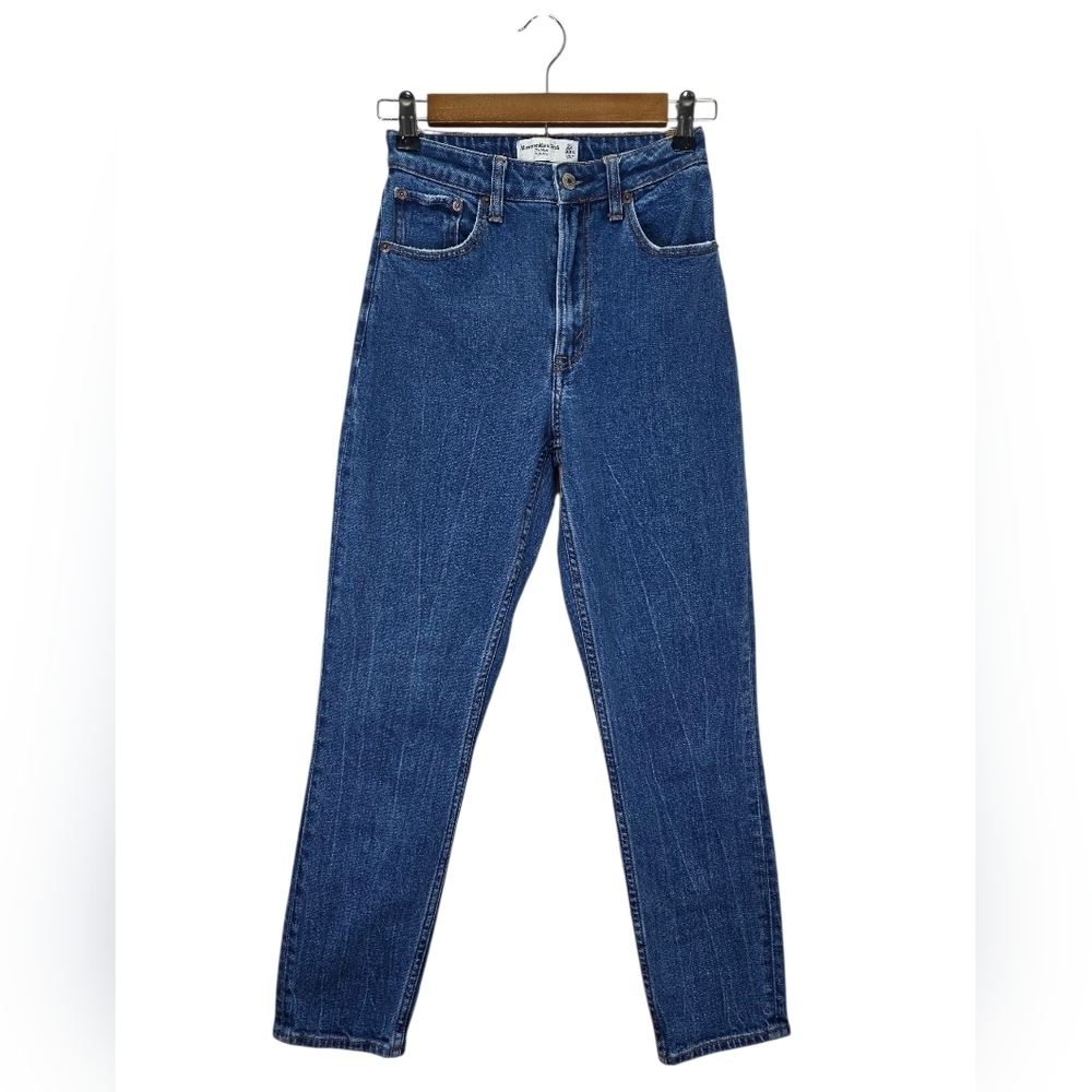 Abercrombie & Fitch The Mom High Rise Curve Love Jeans Womens Size 23/000R